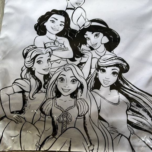 Disney Princess coloring drawstring bag with markers - Picture 2 of 3
